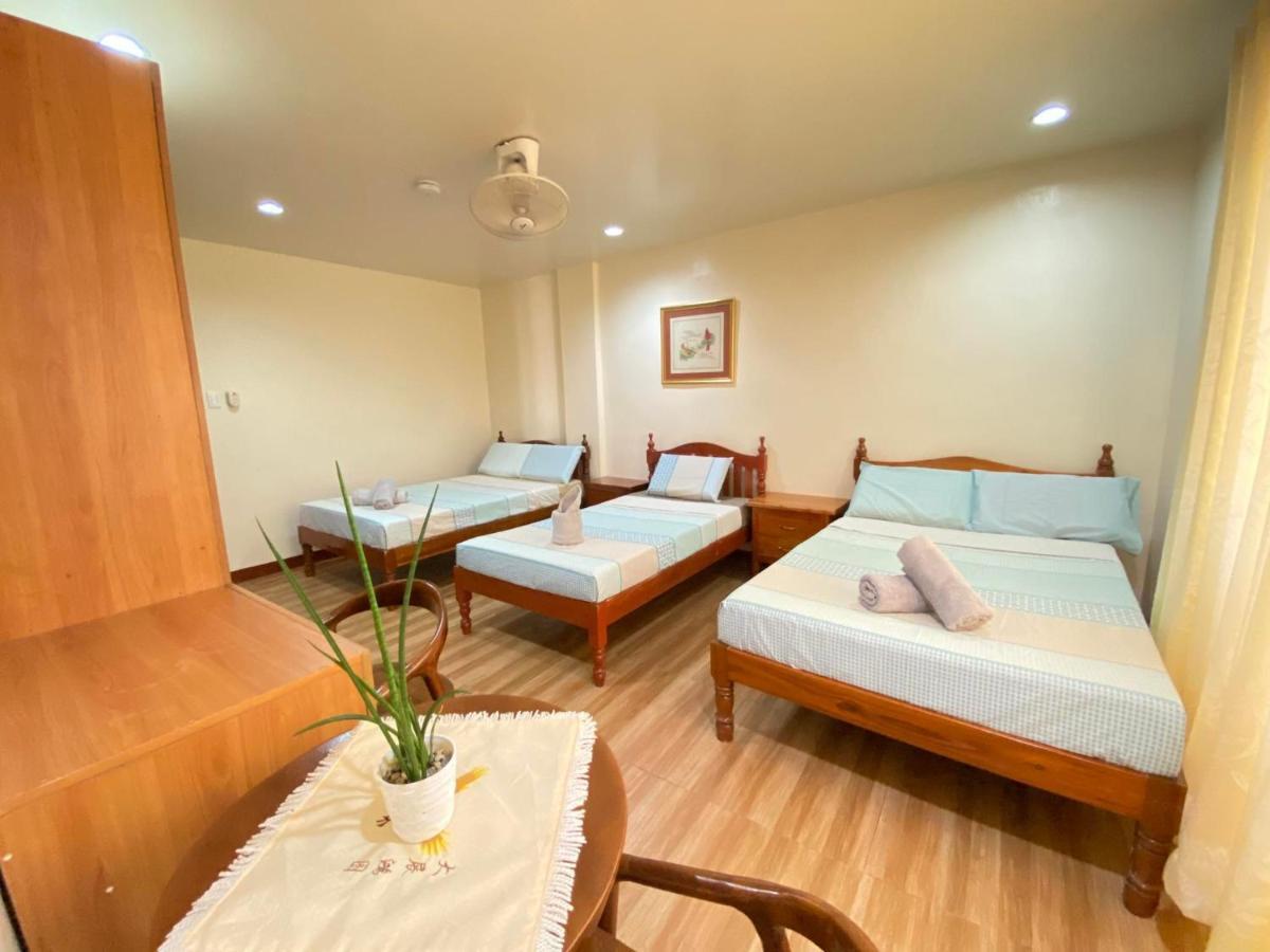 Tessie'S Home Stay Bed & Breakfast Puerto Princesa Exterior foto